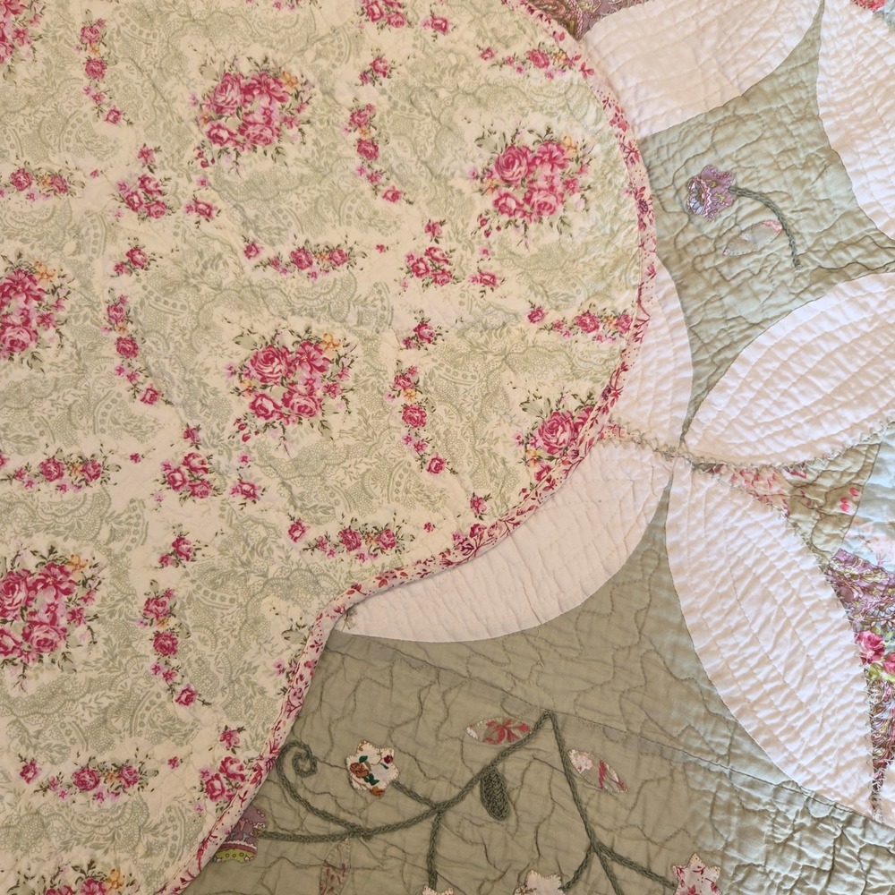 Nostalgia Home Fashions Sage Green Floral Patchwork Quilt Set Queen 3pc Cotton - Picture 4 of 8